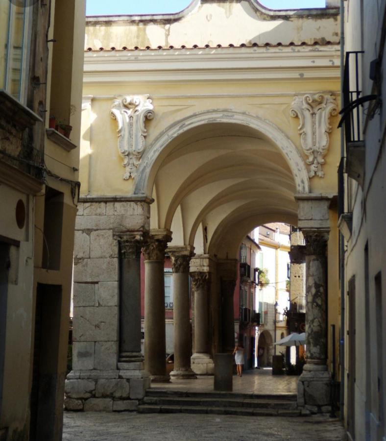 La Casa Nel Borgo Lejlighed SantʼAgata deʼ Goti Eksteriør billede